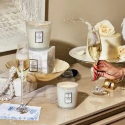 Voluspa Sparkling Cuvée - Classic Candle -Voluspa FA22 LF 73429 73629 WEB aaf0745f 774e 4da8 9ff0 c8004bb815a0