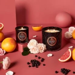 Voluspa Pink Citron Grapefruit - Luxe Candle -Voluspa PINK CITRON GRAPEFRUIT Luxe Classic LIT Web e99ba3e7 c4b7 4fb6 9831 d0da56dbb61a
