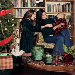 Voluspa - Noble Fir Garland 3 Wick Hearth Candle -Voluspa f23 lfopt 54110 54210 001 1