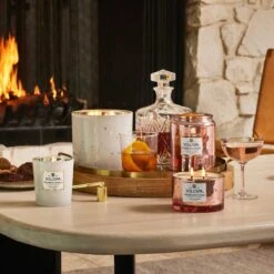 Voluspa - Bourbon Vanille Classic Candle -Voluspa fa22 lf 6644 66311 web 1