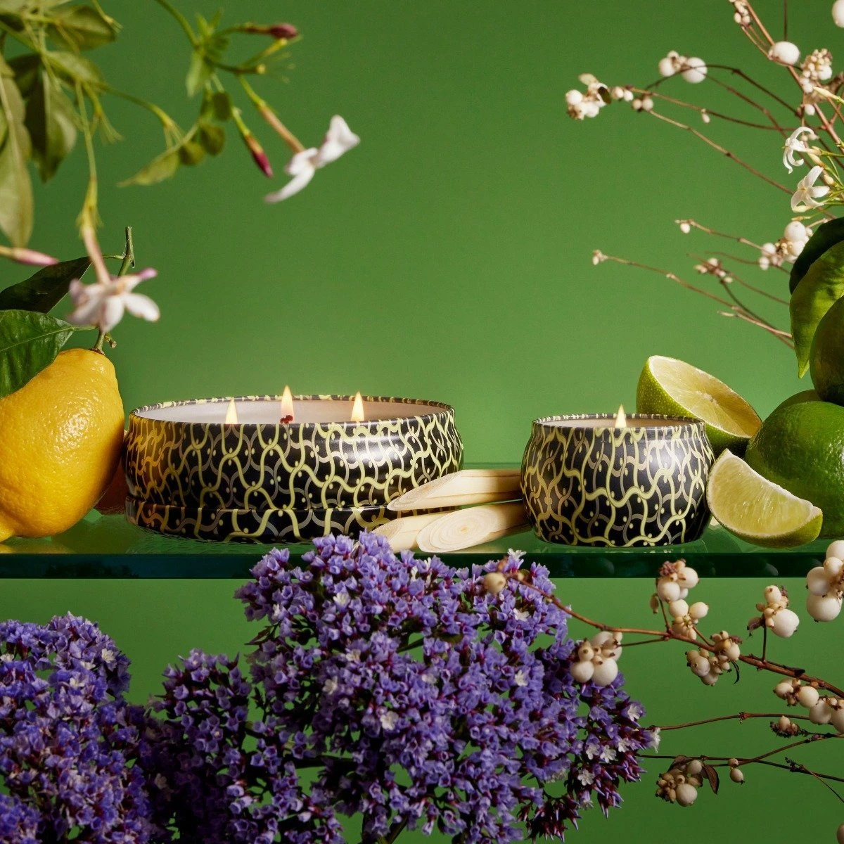 Voluspa - Jardin De Verveine Mini Tin Candle 6 Voluspa - Jardin De Verveine Mini Tin Candle - Image 4